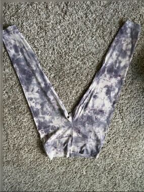 lululemon athletica Tie-Dye Purple & White Leggings